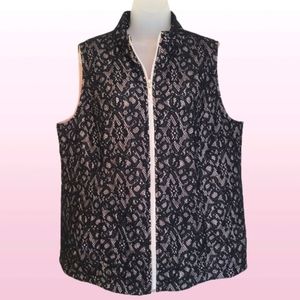 Chico's Zenergy Size 2/Large Lightweight Vest  Black Lace Pink Satin